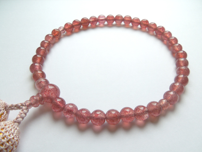 ストロベリークォーツ7mm片手数珠 二五房共仕立